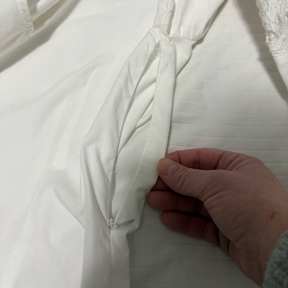 Anthropologie Maeve Leiyla V-Neck Cutout White Blouse size 2 - Picture 9 of 15